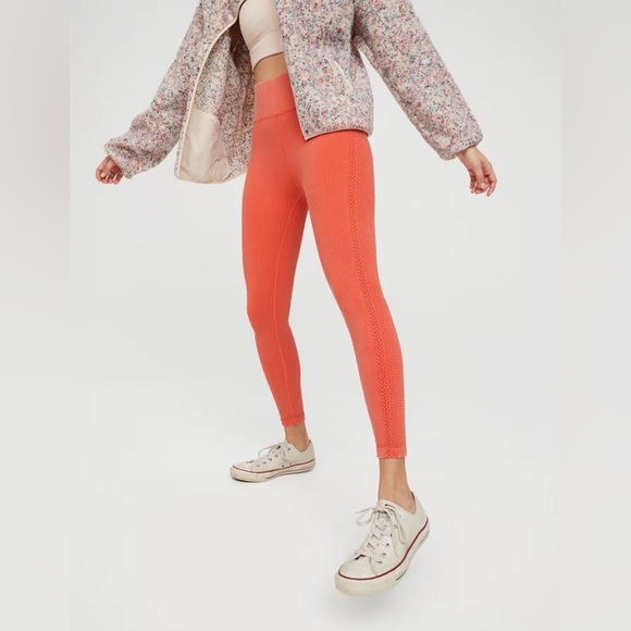 aerie Pants - Aerie Big Chill Seamless Legging in Starburst